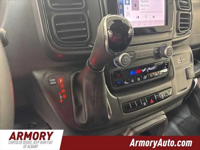 2026 Ram ProMaster Cargo Van Tradesman Low Roof 136" WB w/Pass Seat