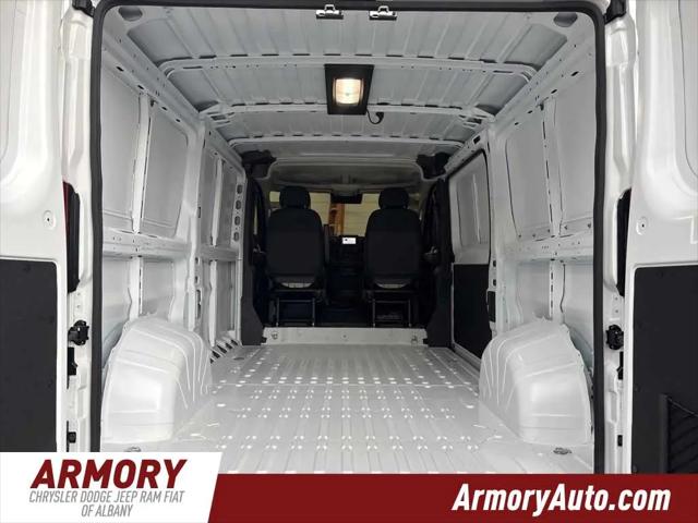 2026 Ram ProMaster Cargo Van Tradesman Low Roof 136" WB w/Pass Seat