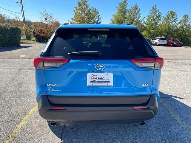 2021 Toyota RAV4 XLE