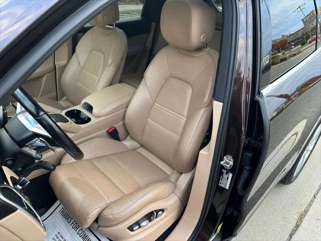 2019 Porsche Cayenne Standard