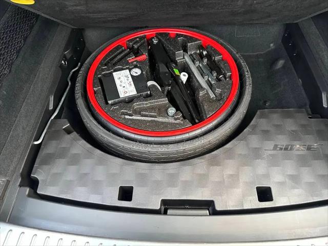 2019 Porsche Cayenne Standard