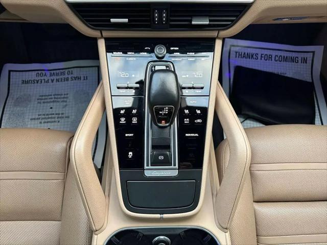 2019 Porsche Cayenne Standard