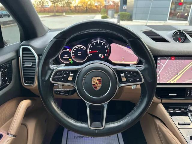 2019 Porsche Cayenne Standard