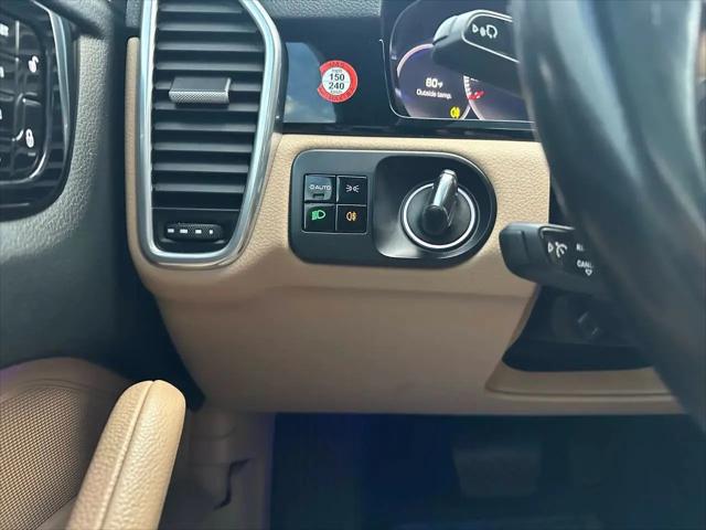 2019 Porsche Cayenne Standard