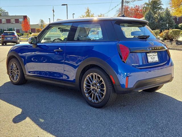 2025 MINI Hardtop Cooper