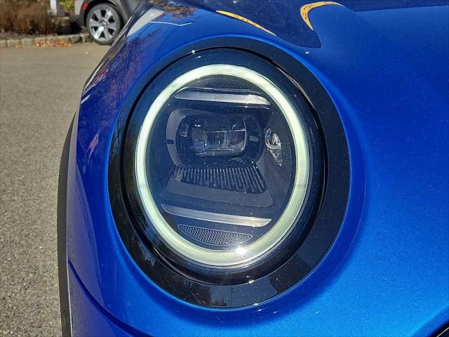 2025 MINI Hardtop Cooper