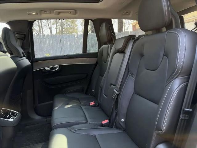 2026 Volvo XC90 Ultra, B6 AWD Gas (mild hybrid), Gasoline, Bright, 7 Seats