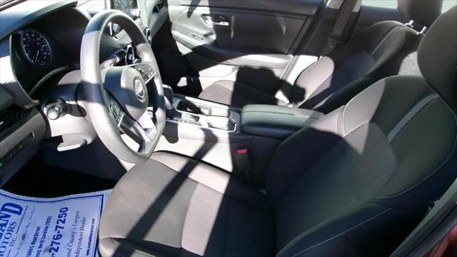 2024 Nissan Sentra SV Xtronic CVT