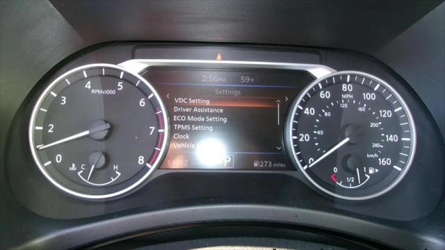2024 Nissan Sentra SV Xtronic CVT