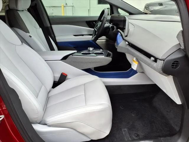 2026 Cadillac iQ Luxury