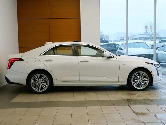 2023 Cadillac CT4 Premium Luxury