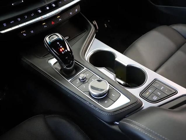 2023 Cadillac CT4 Premium Luxury