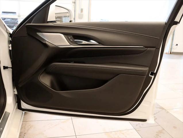 2023 Cadillac CT4 Premium Luxury