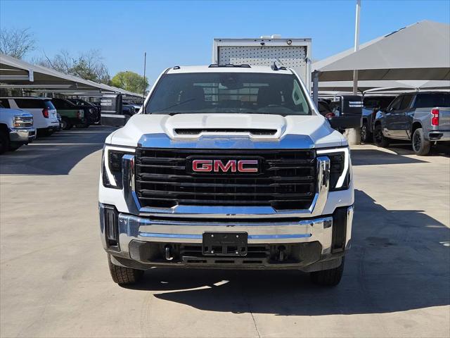 2025 GMC Sierra 3500HD Pro