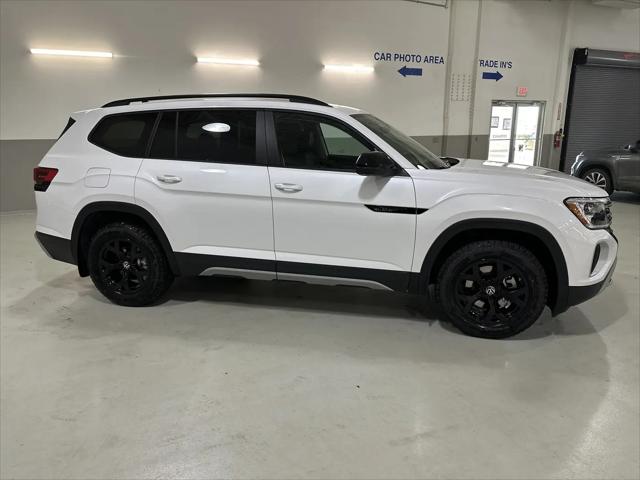 2026 Volkswagen Atlas Peak Edition