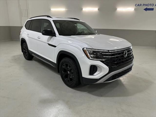 2026 Volkswagen Atlas Peak Edition