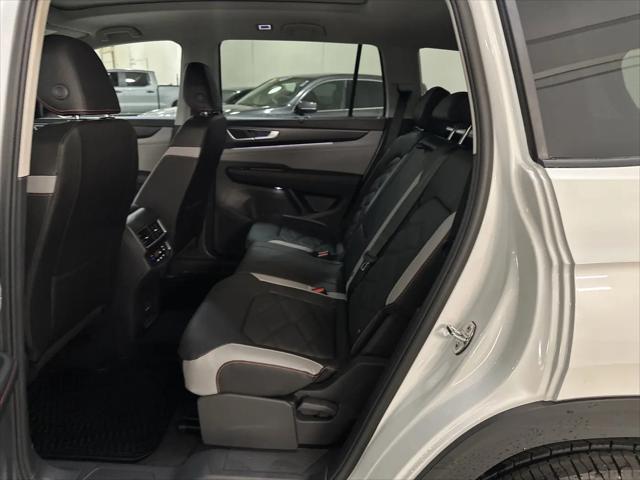 2026 Volkswagen Atlas Peak Edition