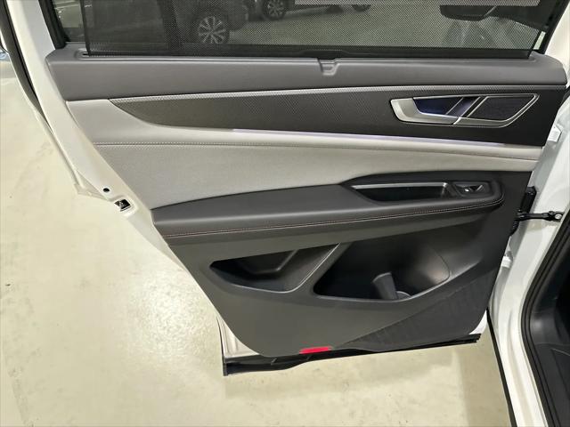2026 Volkswagen Atlas Peak Edition