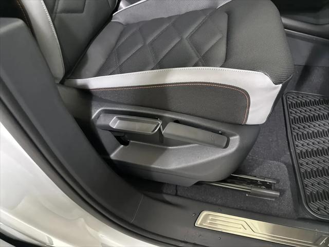 2026 Volkswagen Atlas Peak Edition