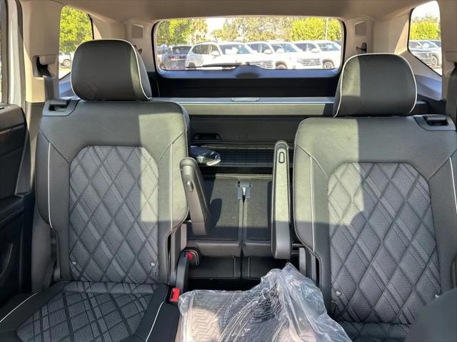 2026 Volkswagen Atlas SEL Premium R-Line