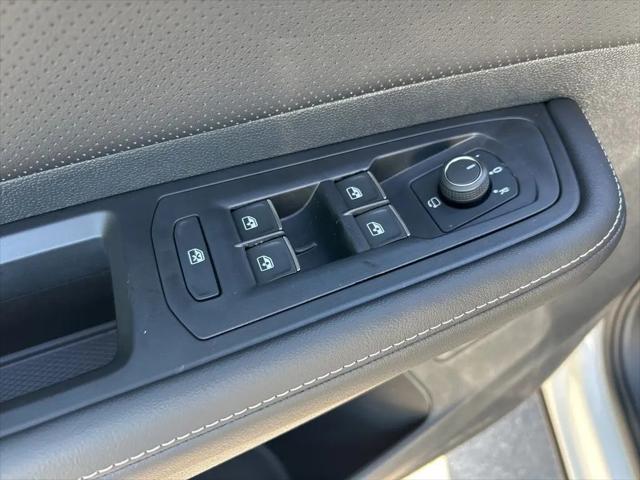 2026 Volkswagen Atlas SEL Premium R-Line