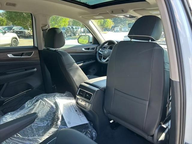 2026 Volkswagen Atlas SEL Premium R-Line