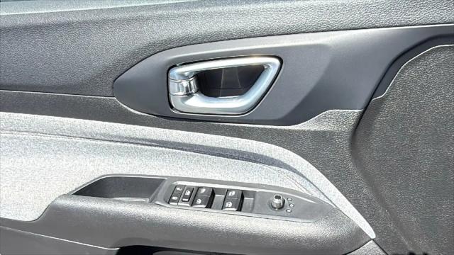 2024 Jeep Compass Latitude Lux FWD