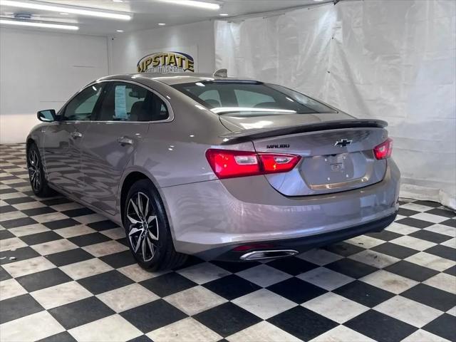 2022 Chevrolet Malibu FWD RS
