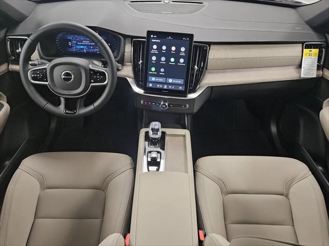 2026 Volvo XC90 Plus, B6 AWD Gas (mild hybrid), Gasoline, Bright, 7 Seats