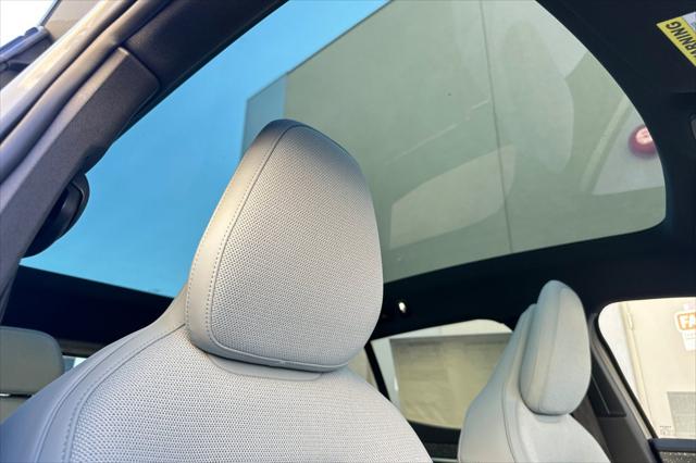 2025 Volvo EX30 Ultra Twin Motor Performance, Fully electric
