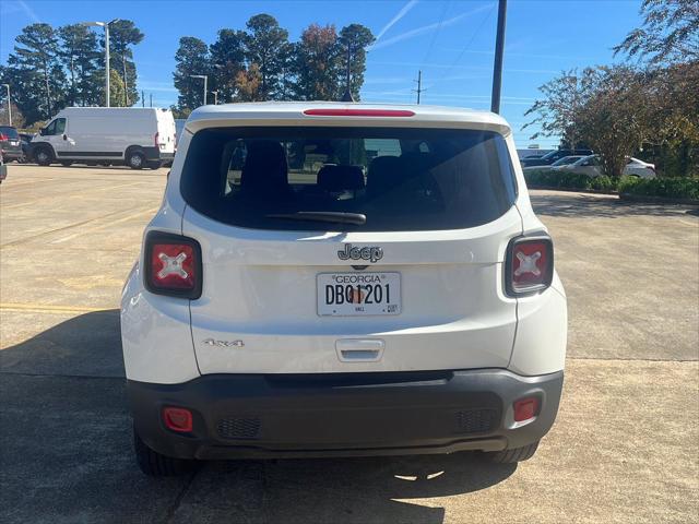 2023 Jeep Renegade Latitude 4x4 2023 Jeep Renegade Latitude 4x4