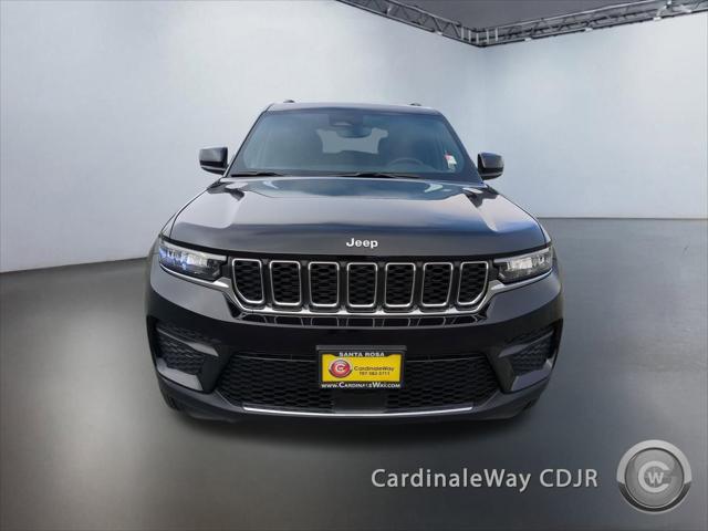 2024 Jeep Grand Cherokee Laredo X 4x4 2024 Jeep Grand Cherokee Laredo X 4x4