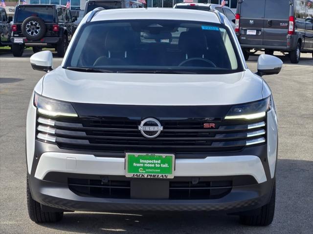 2025 Nissan Kicks SR Intelligent AWD 2025 Nissan Kicks SR Intelligent AWD