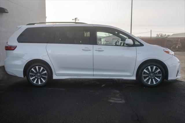 2019 Toyota Sienna XLE Premium 7 Passenger