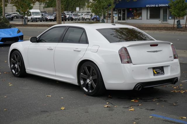 2014 Chrysler 300 SRT8