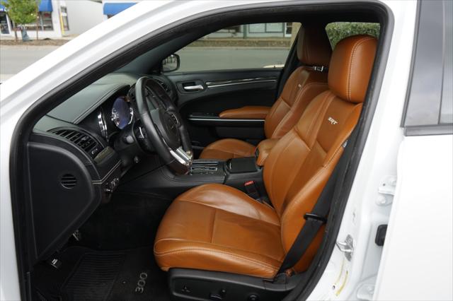 2014 Chrysler 300 SRT8