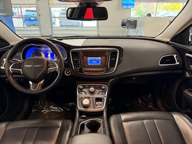 2015 Chrysler 200 C