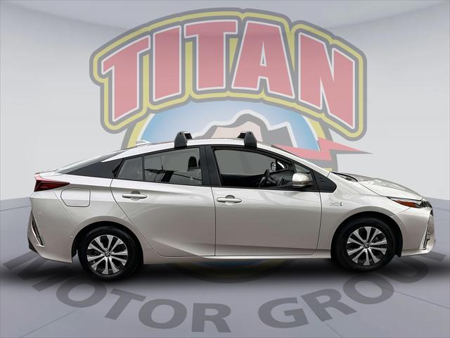 2022 Toyota Prius Prime Limited [1]