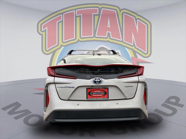 2022 Toyota Prius Prime Limited [3]