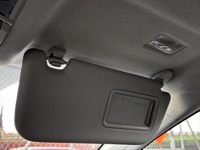 2022 Toyota Prius Prime Limited [27]