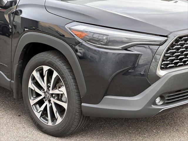 2023 Toyota Corolla Cross XLE [9]