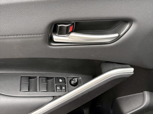 2023 Toyota Corolla Cross XLE [12]