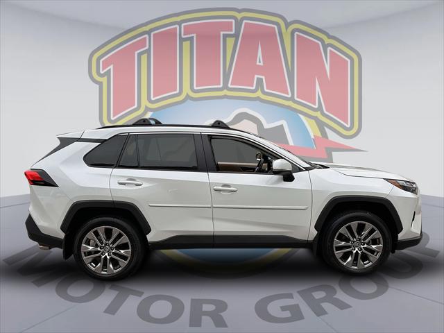 2023 Toyota RAV4 XLE Premium [1]