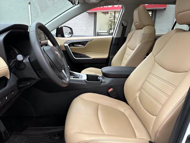 2023 Toyota RAV4 XLE Premium [15]