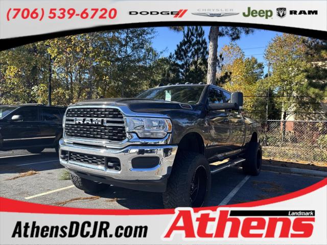 2022 RAM 2500 Big Horn Crew Cab 4x4 64 Box 2022 RAM 2500 Big Horn Crew Cab 4x4 64 Box