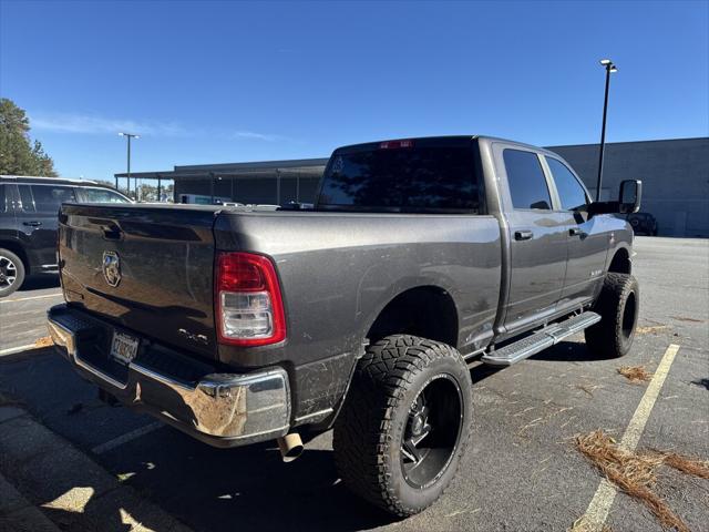 2022 RAM 2500 Big Horn Crew Cab 4x4 64 Box 2022 RAM 2500 Big Horn Crew Cab 4x4 64 Box