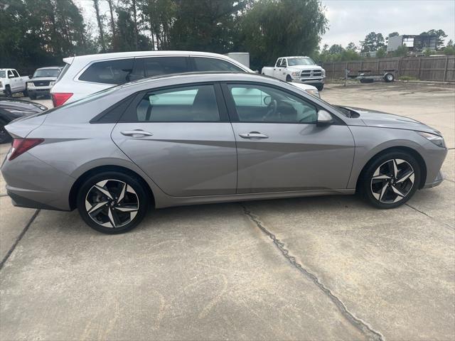 2023 Hyundai Elantra SEL 2023 Hyundai Elantra SEL