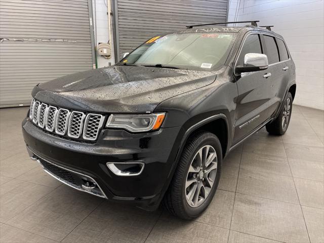 2017 Jeep Grand Cherokee Overland 4x4 2017 Jeep Grand Cherokee Overland 4x4