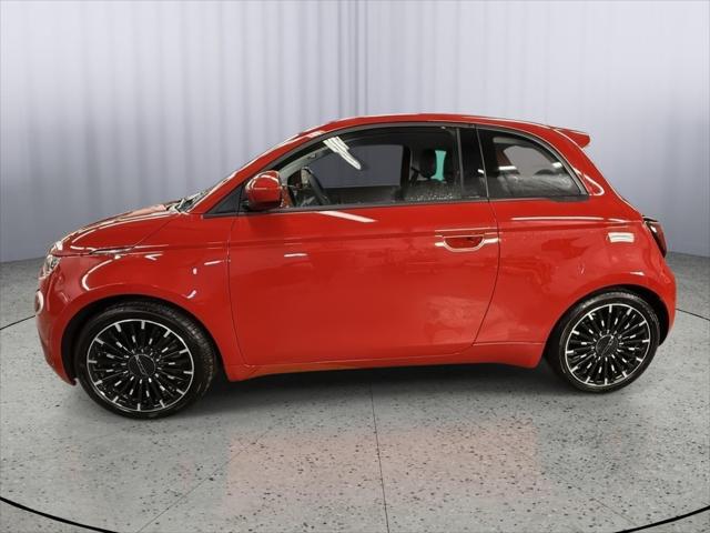 2024 Fiat FIAT 500e 500e INSPI(RED)