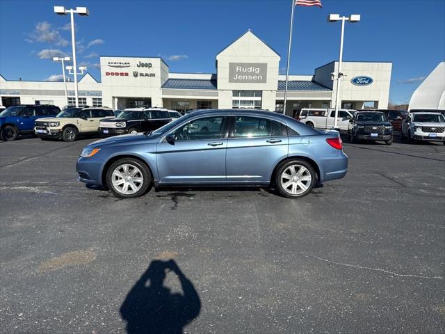 2011 Chrysler 200 Touring 2011 Chrysler 200 Touring